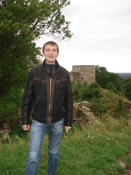 Неизвестно Неизвестно