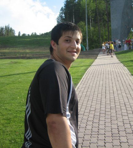 Араик Айвазян