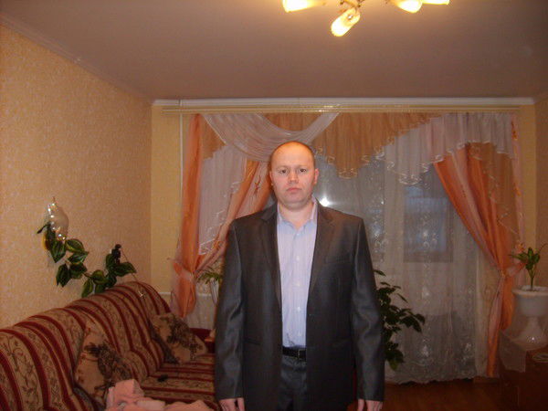 Андрей Шоломов