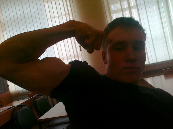 Артем Супанев