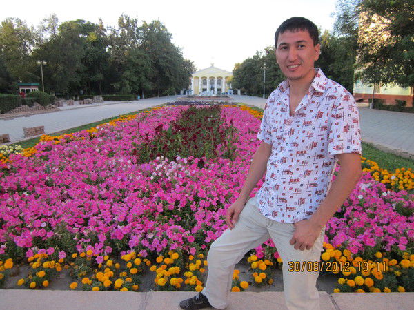 Данияр Жеенбеков