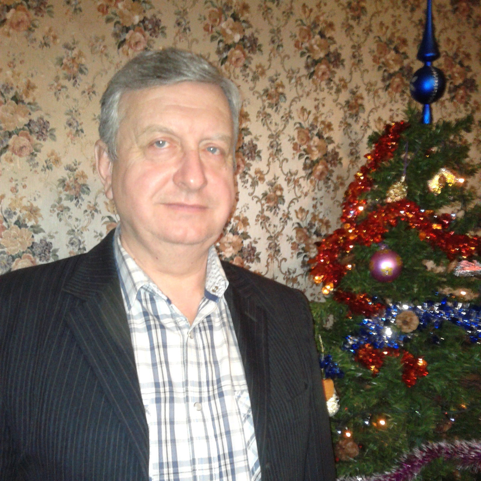 Александр Овчинников