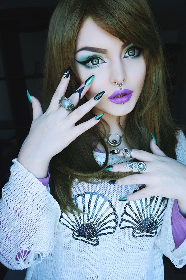 Анна Давыдова