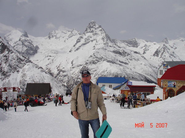 Валера Кустырев