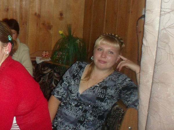 Аня Комкова