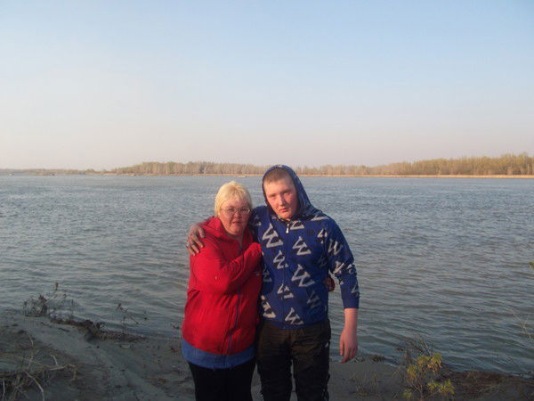 Лариса Голик