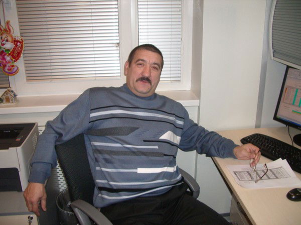 Владимир Ломоносов