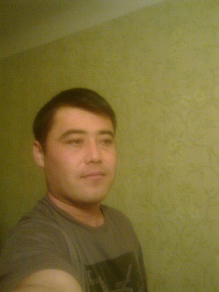 Акбар Хужамуродов