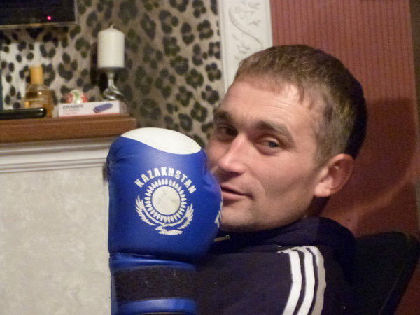 Олег Семимсаженов