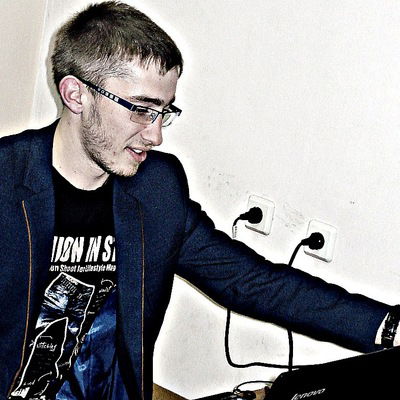 Артём Ермолаев