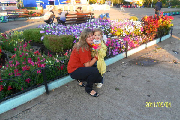 Оксана Власенко