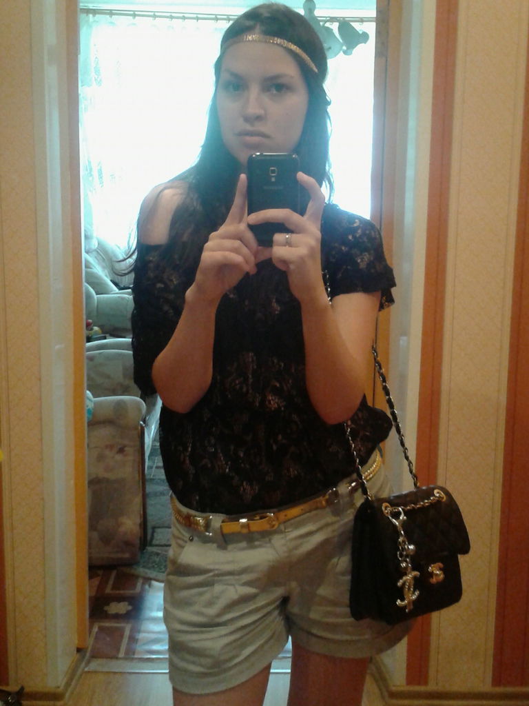 Лиза Старостина