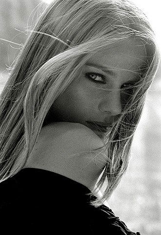 Мария Светлая