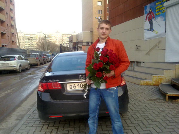 Илья Белоусов