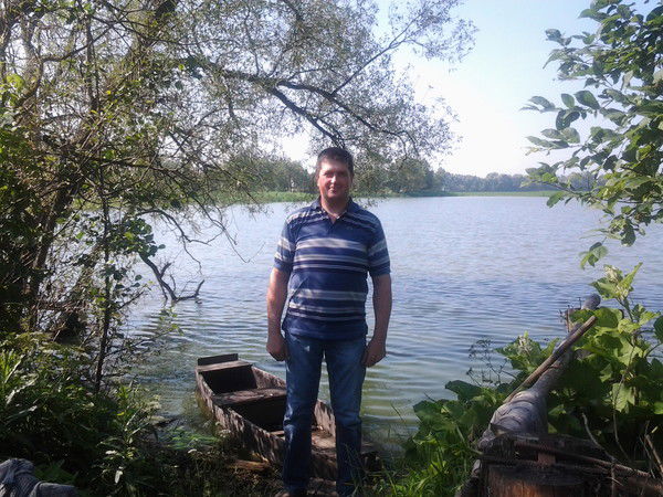 Саша Олейник