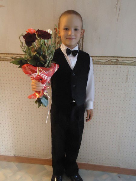 Макс Апокин