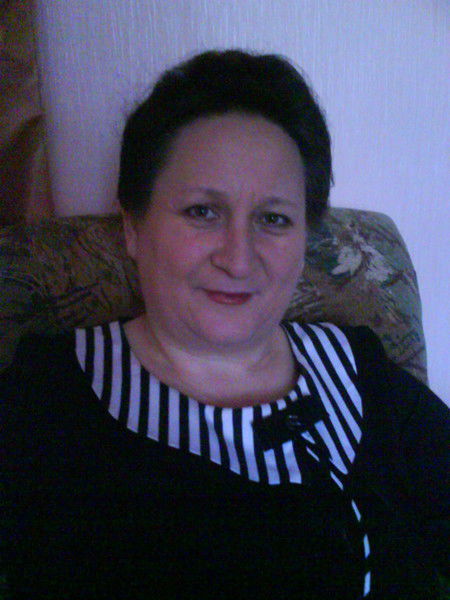 Анна Сарафанова