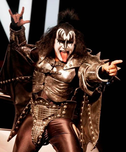 Антон Лобанов