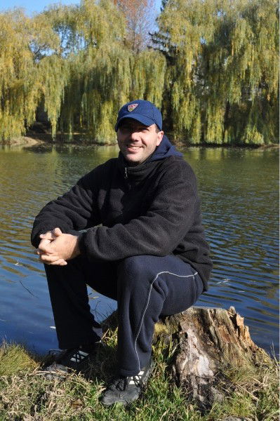 Юра Молодоженя