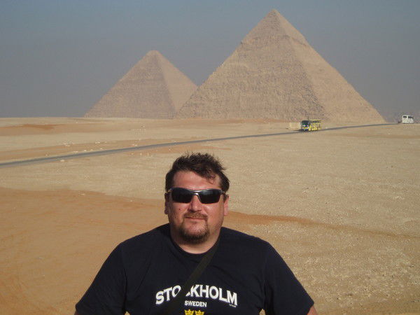 Евгений Петросян