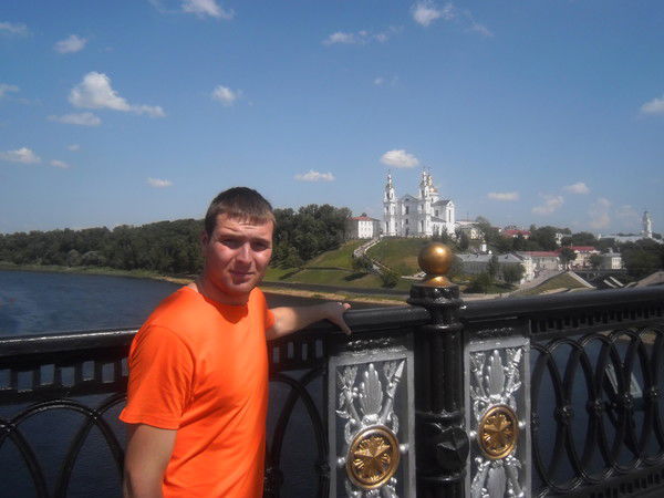 Дмитрий Плотников