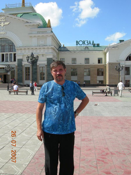 Александр Макаренко