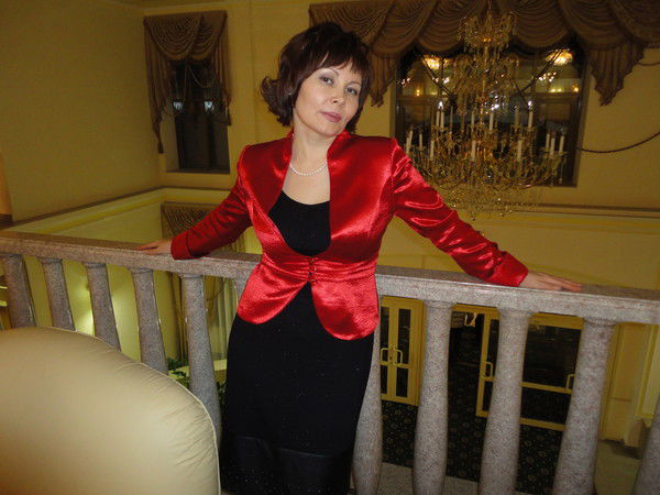 Лариса Богданова