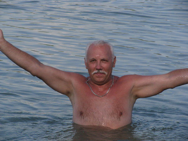 Анатолий Ионов