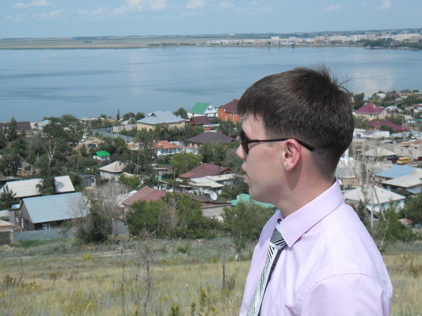 Денис Болотник