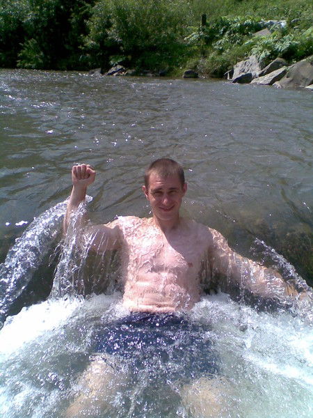 Виктор Миколайчук