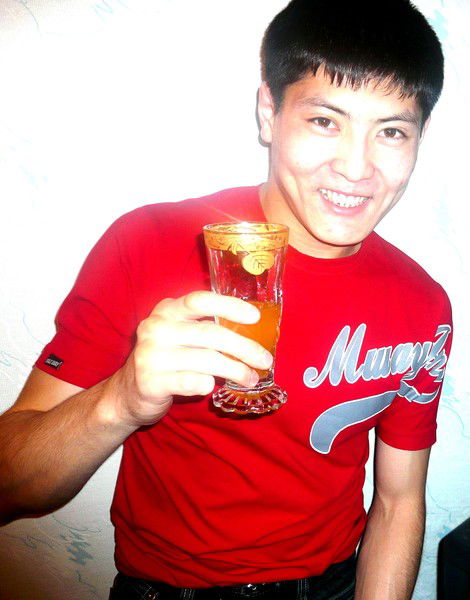 Берик Ахметов