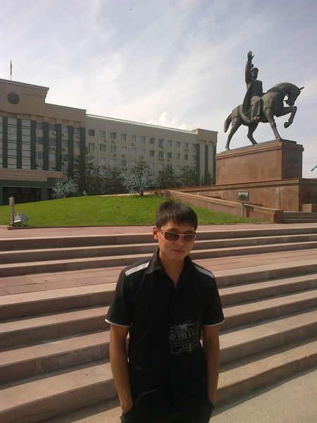 Ержан Закарьянов