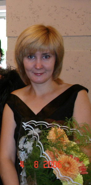 Лариса Суворова