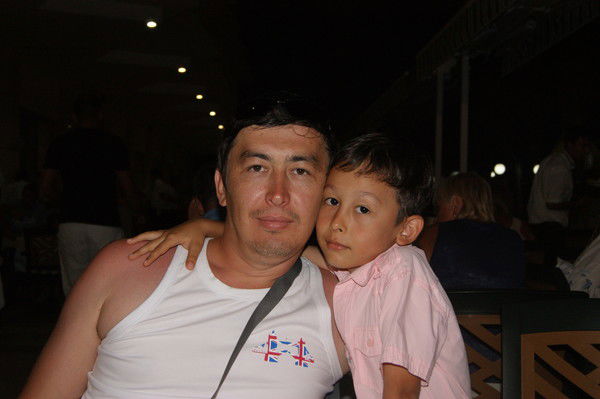 Райымбек Бохоров