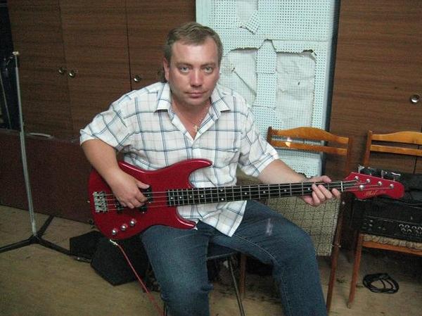 Евгений Белюшин