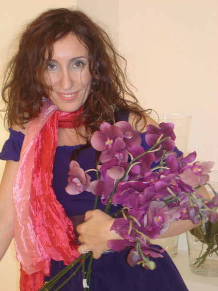 Влада Степанец