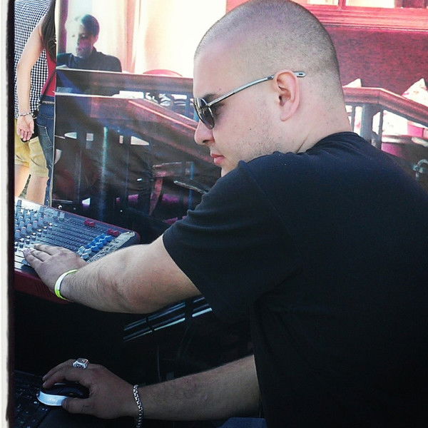 Алексей Карнышев