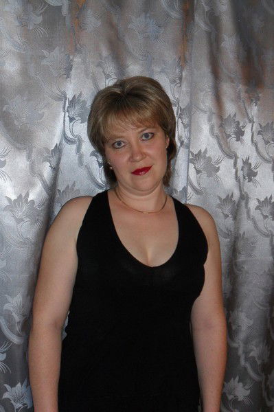 Елена Замберова