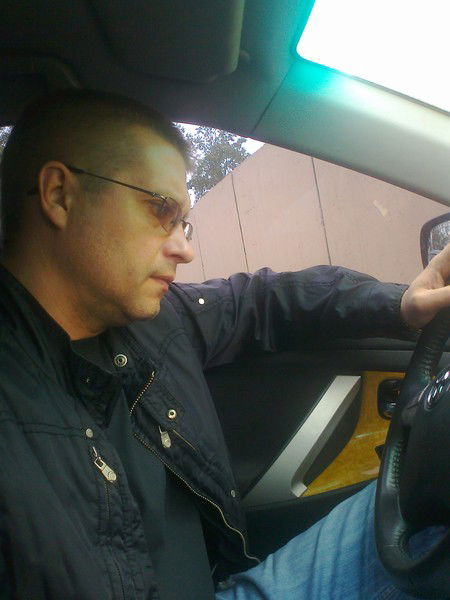 Олег Иванов