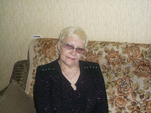 Нина Дерменжи (Захарова)