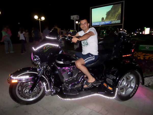 Александр Каталов