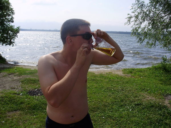 Дмитрий Устюжанин