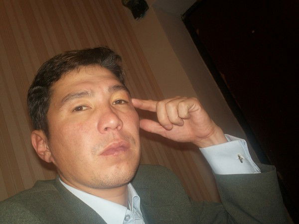 Асхат Крушпеков