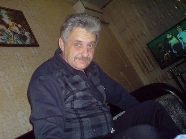 Сергей Шустов