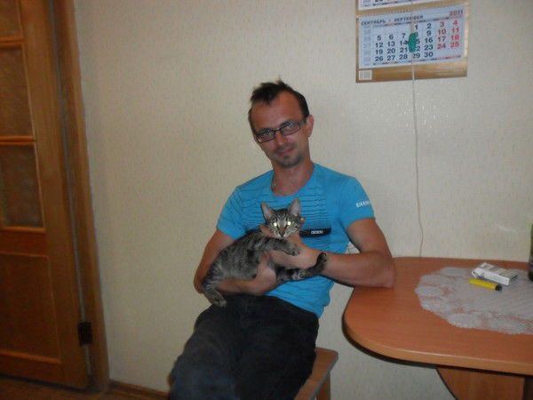 Руслан Авазов