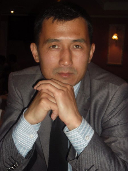 Асхат Матенов