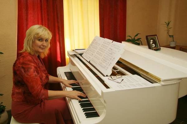 Лариса Мудрая