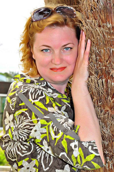 Елена Елена