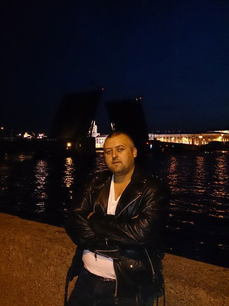 Евгений Шевелёв