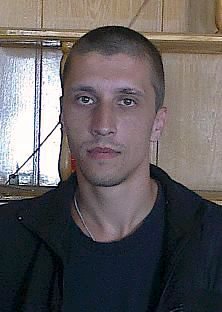 Петя Иванов